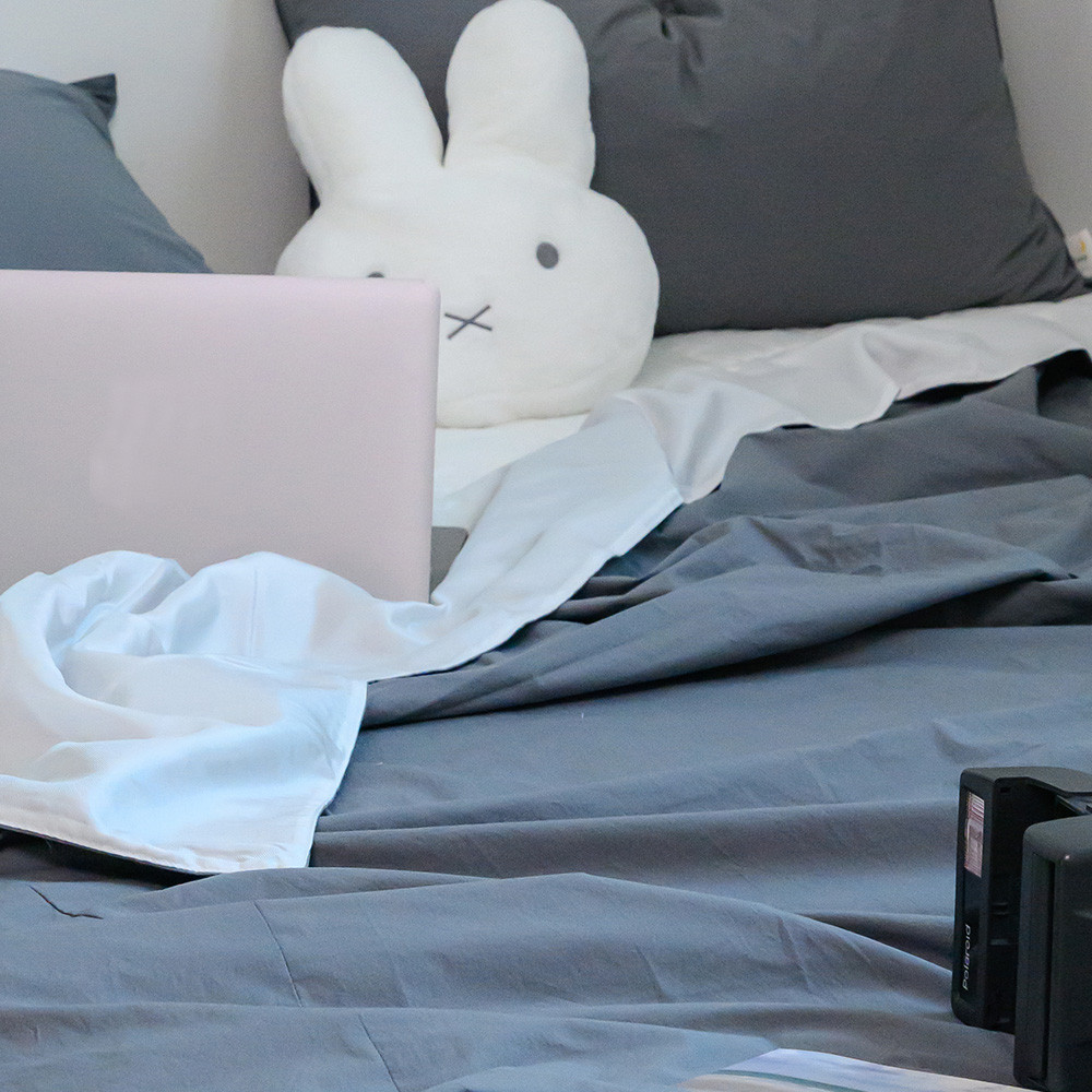 해피니 이불 여기호텔 고밀도 60수 듀라론 냉감 겹이불 슈퍼싱글 SS (차콜)