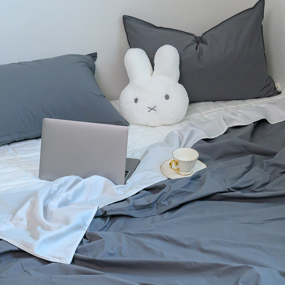 해피니 이불베개세트 여기호텔 고밀도 60수 듀라론 냉감 겹이불 베개 퀸 Q (차콜) (베개솜 별매)